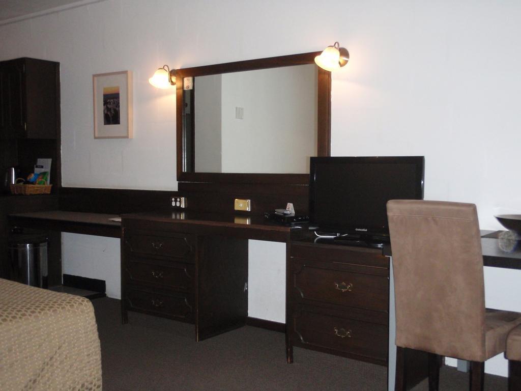 West Coaster Motel Queenstown Buitenkant foto