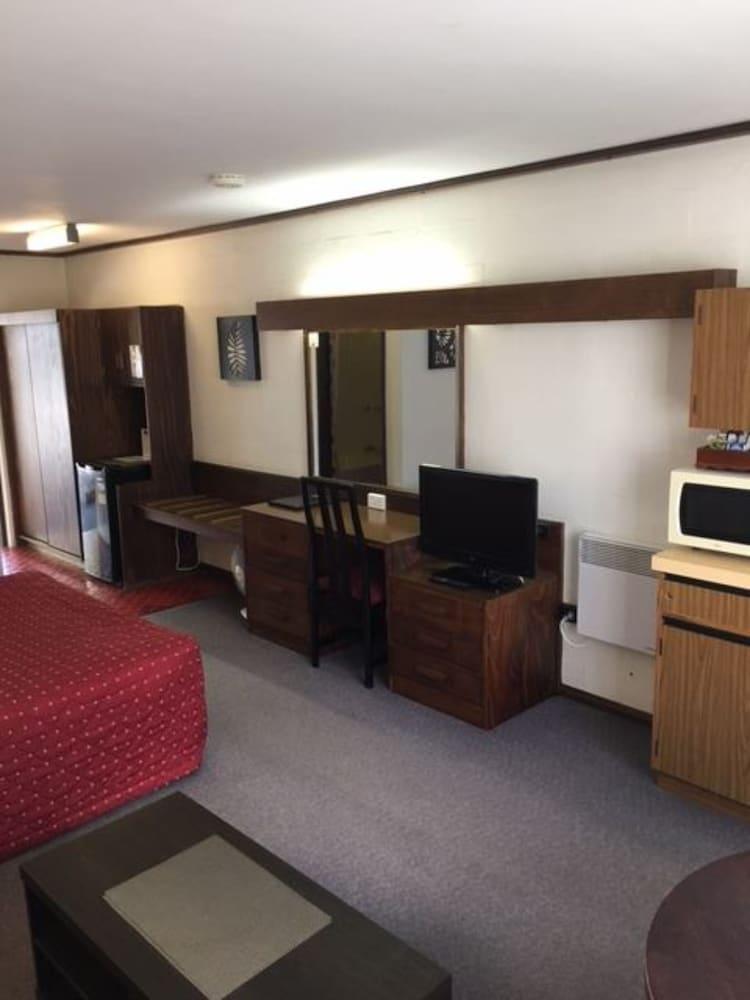 West Coaster Motel Queenstown Buitenkant foto